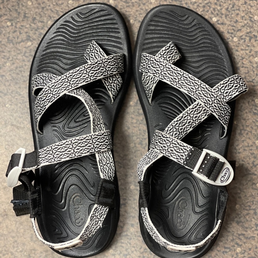 Chaco sandals women’s 8